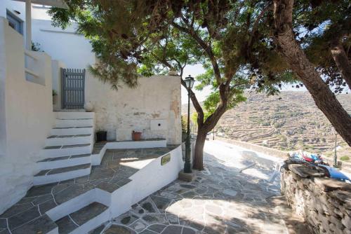 Aris & Maria Houses 5