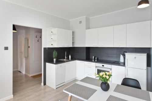 Apartment Dolina Gołębiewska - image 2