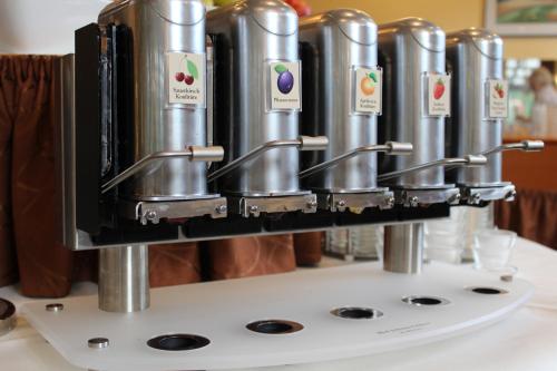 Park Hotel Fasanerie Neustrelitz - image 9