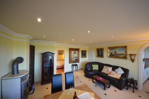 Reet-Meerblick-Terrassenwohnung-Sonnenkliff-EG - image 6
