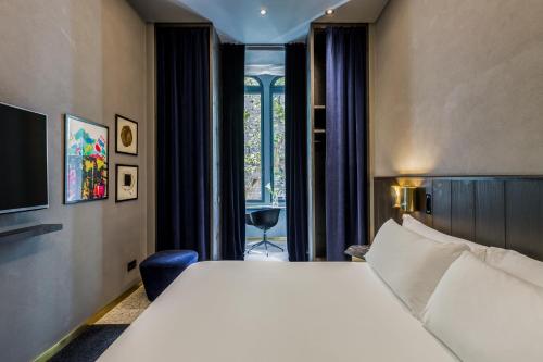 Room Mate Collection Gerard Barcelona - image 4