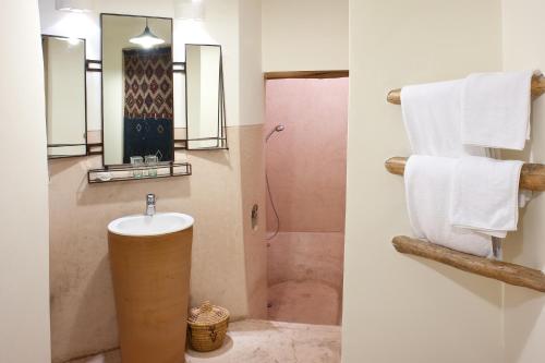 Junior Double Suite image 8