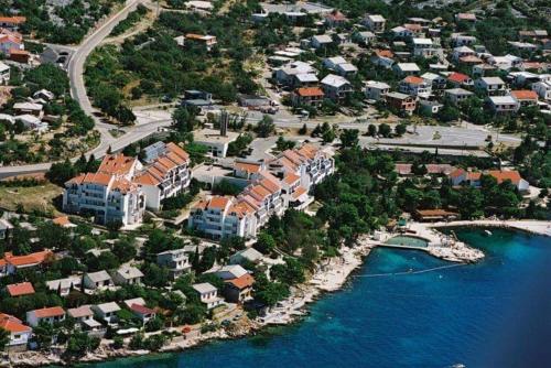  Apartmani Cindrić in Karlobag