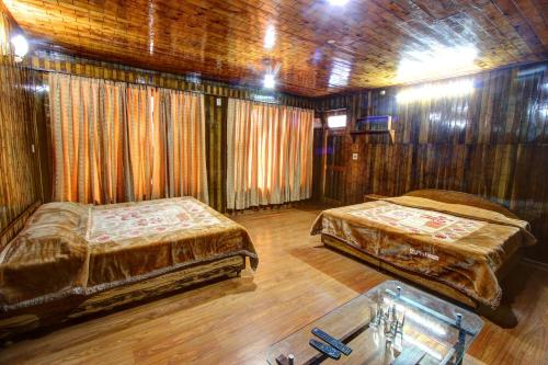 Dragon Inn – Manali, PA