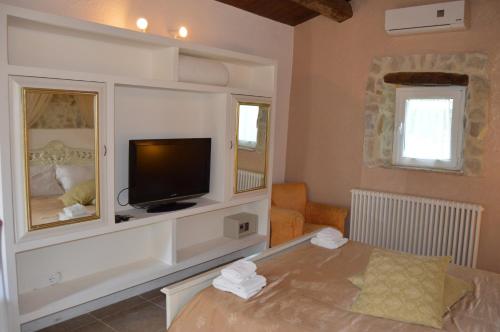Villa Tamara Country & Spa Suites - image 2