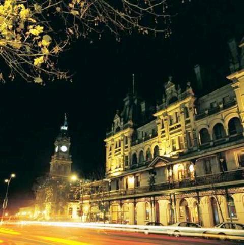 The Hotel Shamrock, Moira