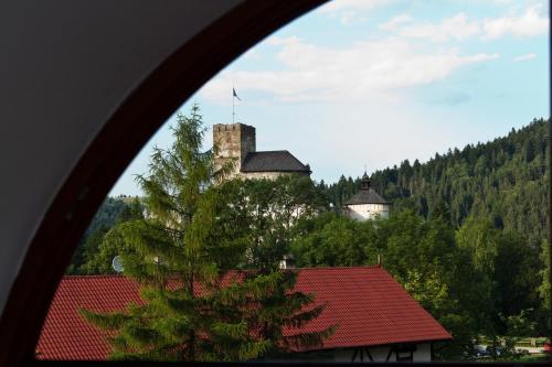 Standard Triple Room with Castle View