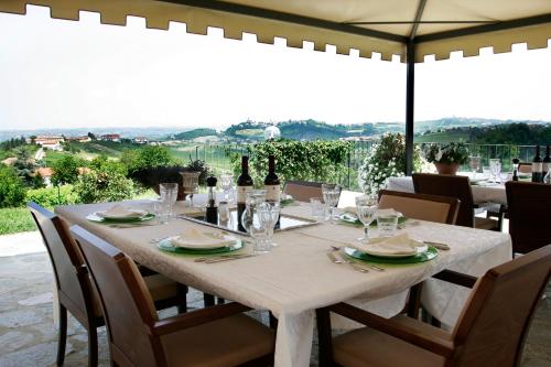Agriturismo Bricco San Giovanni - 레스토랑