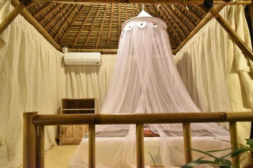 Salty Shakas Bamboo Stay Canggu 5
