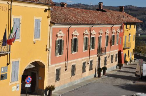  Antica Dimora Gallo Basteris, Pension in Piozzo