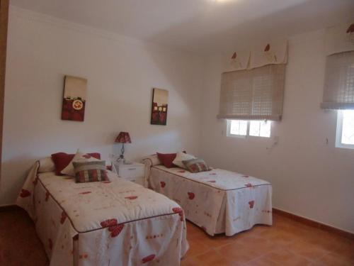 Villa Biznaga Playa Piscina in Calabardina