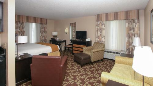 Country Inn & Suites by Radisson, Shelby, NC