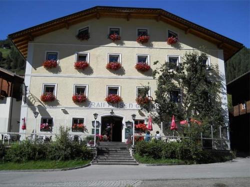  Gasthof Raiffeisen GmbH, Pension in Innervillgraten