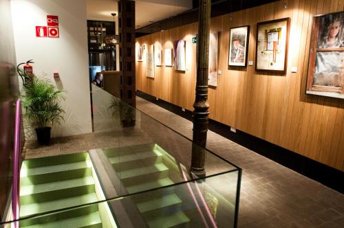 Artrip Hotel - image 9