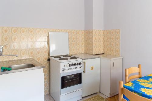 Standard Triple Studio image 8