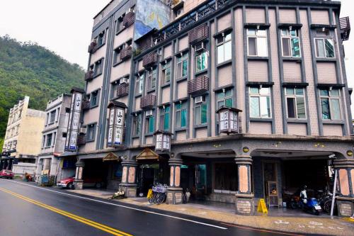 Shankou Hotspring Hotel