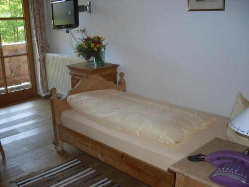 1 twin bed