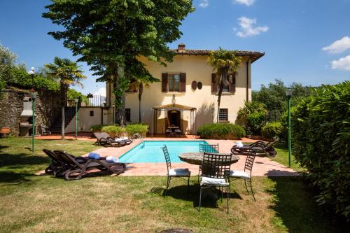  Casa Vacanze Villa il Castellaccio in Lucolena in Chianti