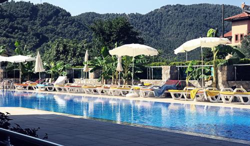 Murat Apart Hotel - 수영장