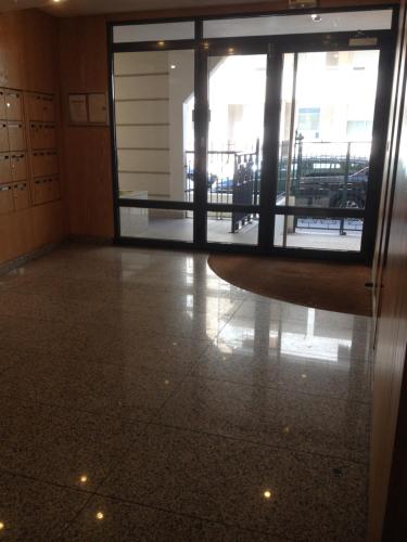 Exterior view, Le Croix Roussien Lyon centre in 4e arrondissement