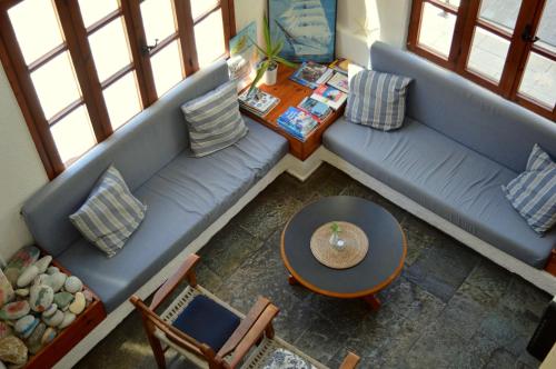 Mantraki Hotel Apartments - image 7