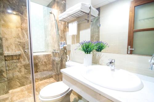 金丝雀河内酒店  金丝雀河内酒店