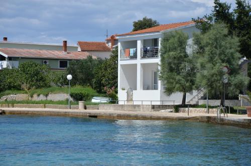 SEANGEL HOUSe