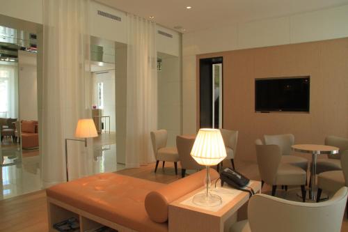 Restaurant, Le Cesar Hotel in Provins