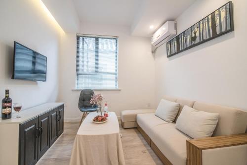 Fanchen Holiday Cultural Hotel In China - 