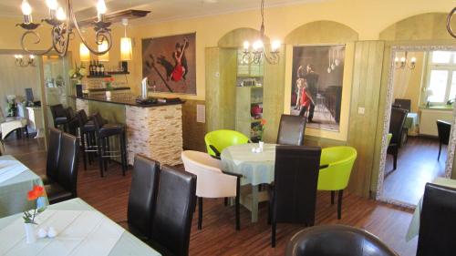 Restaurant, Ahorn Hotel in Cottbus