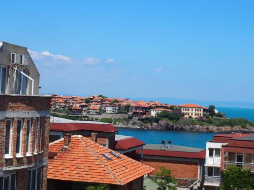 Double Room with Balcony image 1