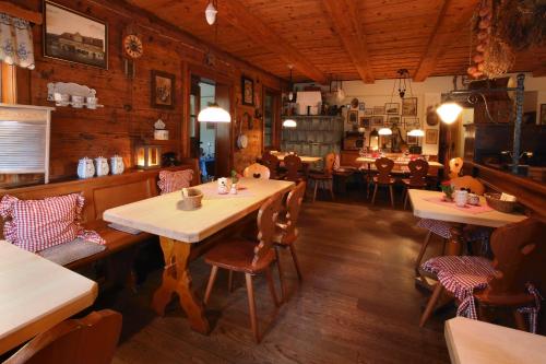 Dammschenke Gasthof & Hotel - image 3