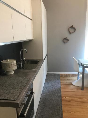 Κουζίνα, Liberty in centro in Κούνεο