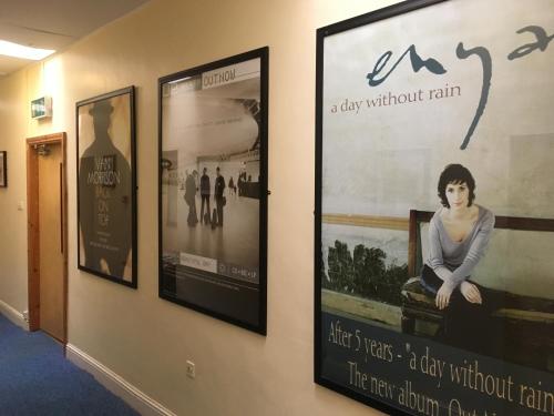 The Burren Hostel - Sleepzone - image 9