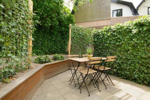 Karel de Grote Bergen - image 14