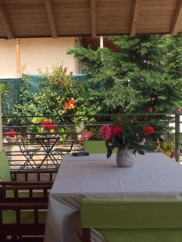  Silia's Happy Home in Arkítsa