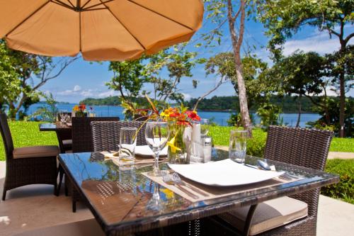Restoran, Bocas del Mar in Boca Chica