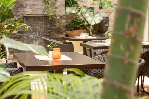 餐廳, Allamanda Hotel in 北迪維耶