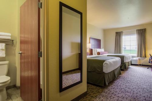 Cobblestone Hotel & Suites - Orrville