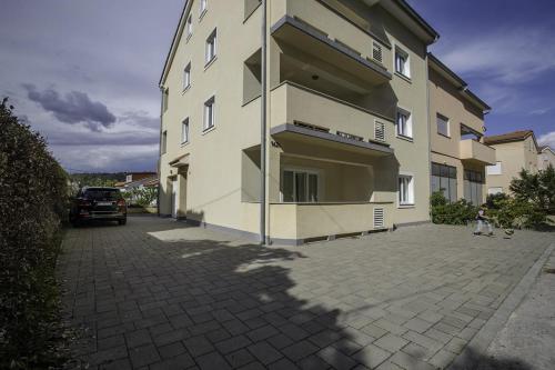 Apartments by the sea Palit, Rab - 13881, Rab (foto 5)