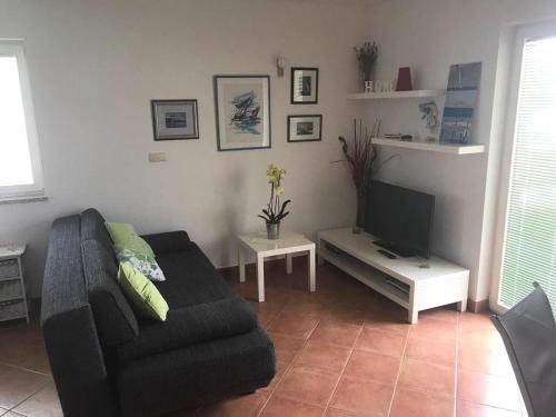 Apartments by the sea Palit, Rab - 13881, Rab (foto 6)