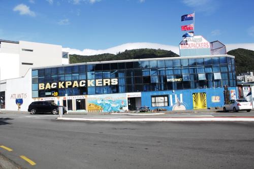 Atlantis Backpackers - Accommodation - Picton
