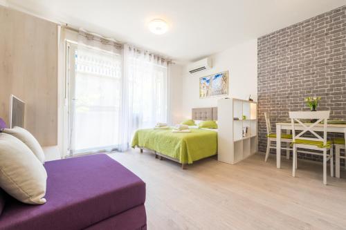 Ink Apartment, Split (photo 10)