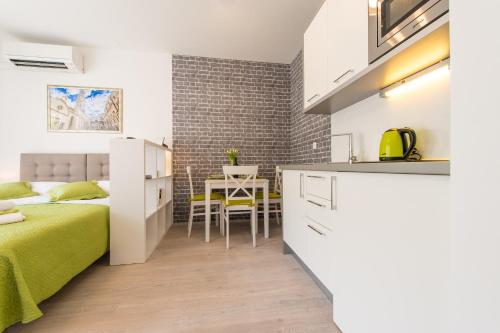 Ink Apartment, Split (photo 6)