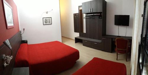 1 queen bed