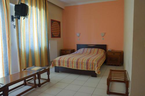 Hotel Costis - image 5