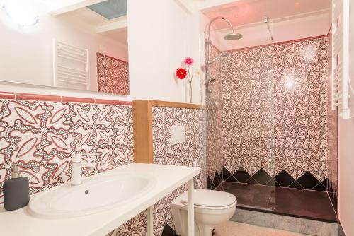Paravia Suite