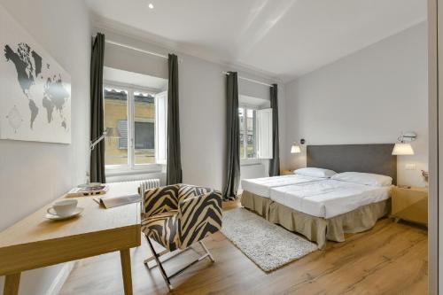 Apartments Florence - Santa Croce Deluxe - image 5