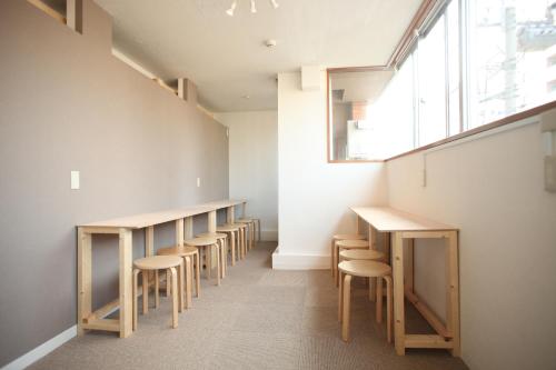 公用交誼廳/視聽室, 基地旅館 - 田端 (Base Inn Tabata) in 巢鴨