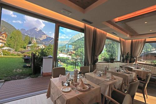 Hotel Cesa Tyrol - image 7
